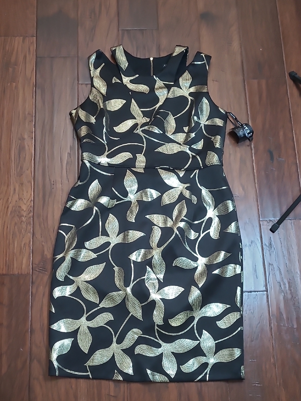 NWT Alexa B Nites Black & Gold Sleeveless Jacquard Midi Dress size 14